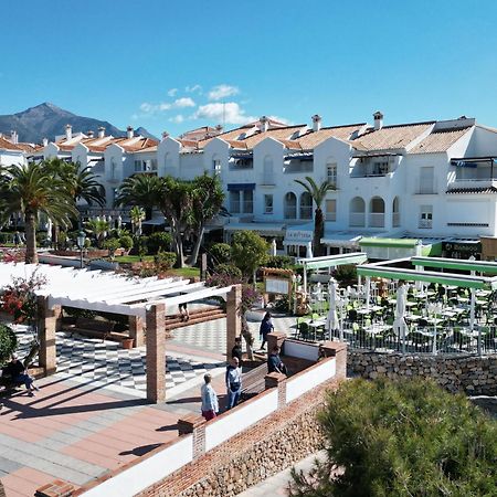 Edf. 4 Caminos Apartment Nerja Bagian luar foto